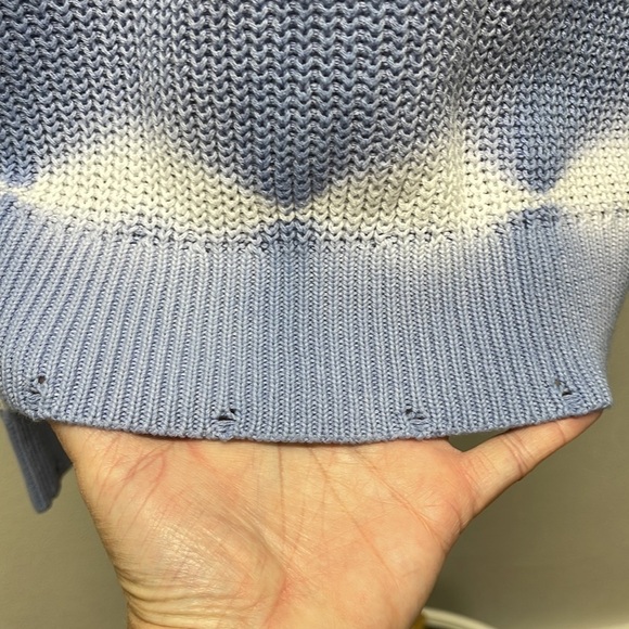Maurices NWT Blue Tie Dye Destructed Pullover Sweater Size Small - Picture 4 of 13